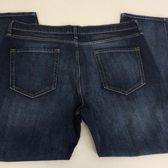 New Amazon Essentials Straight Bootcut Jean (E14) - Picture 5 of 5